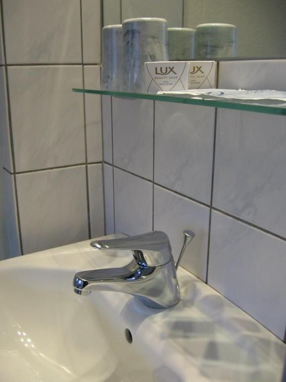 Pension Auf Der Olk Mit Roepertsmuehle Veldenz Rom bilde